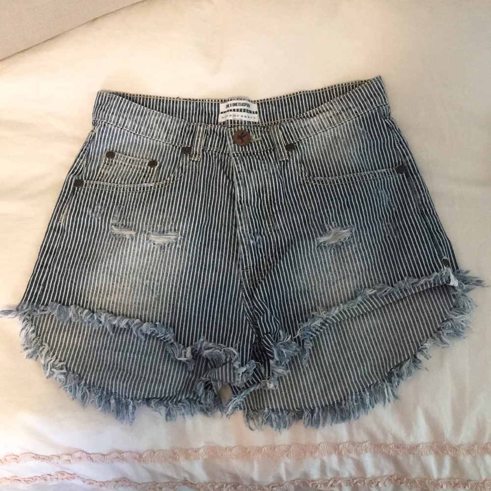One Teaspoon striped Outlaws Shorts